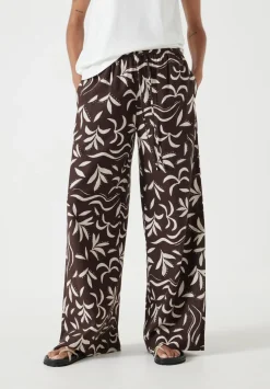 hush Trousers|Printed Linen Blend Trouser Palm Print Chocolate