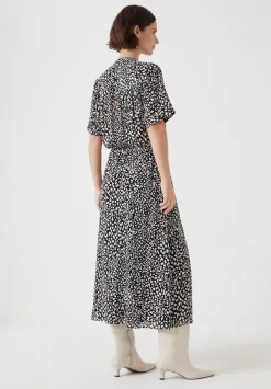 hush Dresses|Printed Short Sleeve Midi Shirt Dress Black and White Leopard
