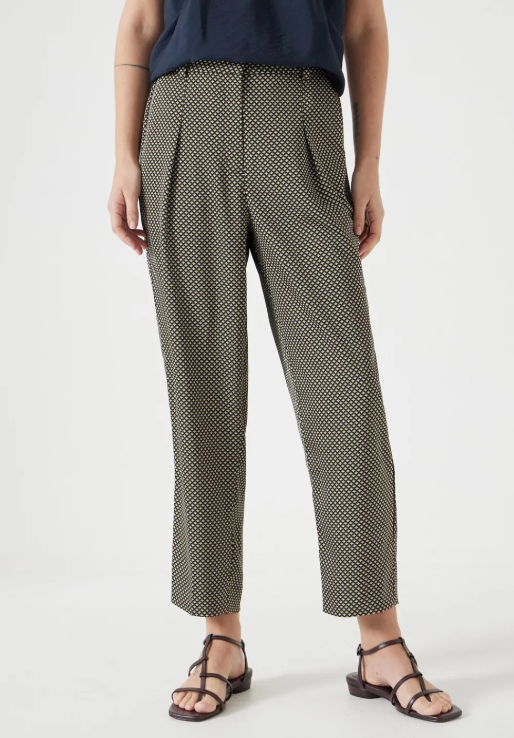 hush Trousers|Printed Tapered Trousers Green Mini Geo