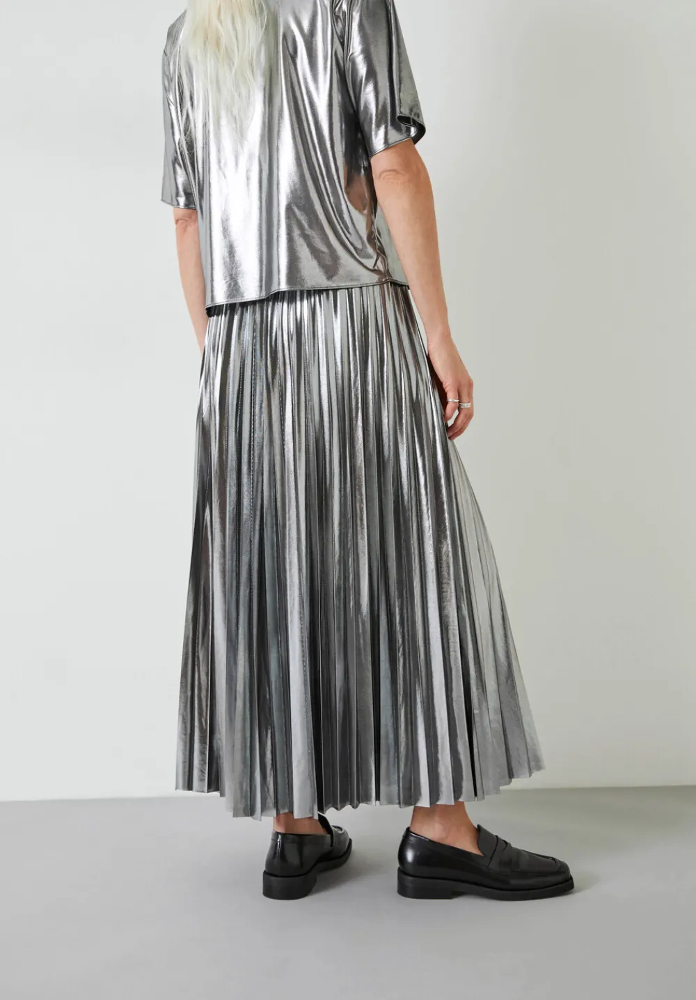 hush Skirts|Raven Pleated Maxi Skirt Liquid Metallic