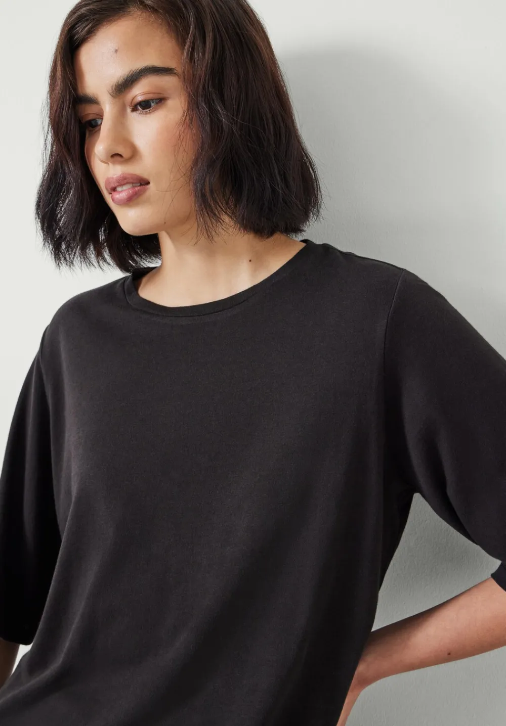 hush Tops & T-Shirts|Reece Drapey T-Shirt Black