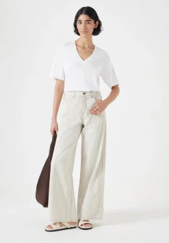 hush Tops & T-Shirts|Reece V Neck Drapey T-Shirt White