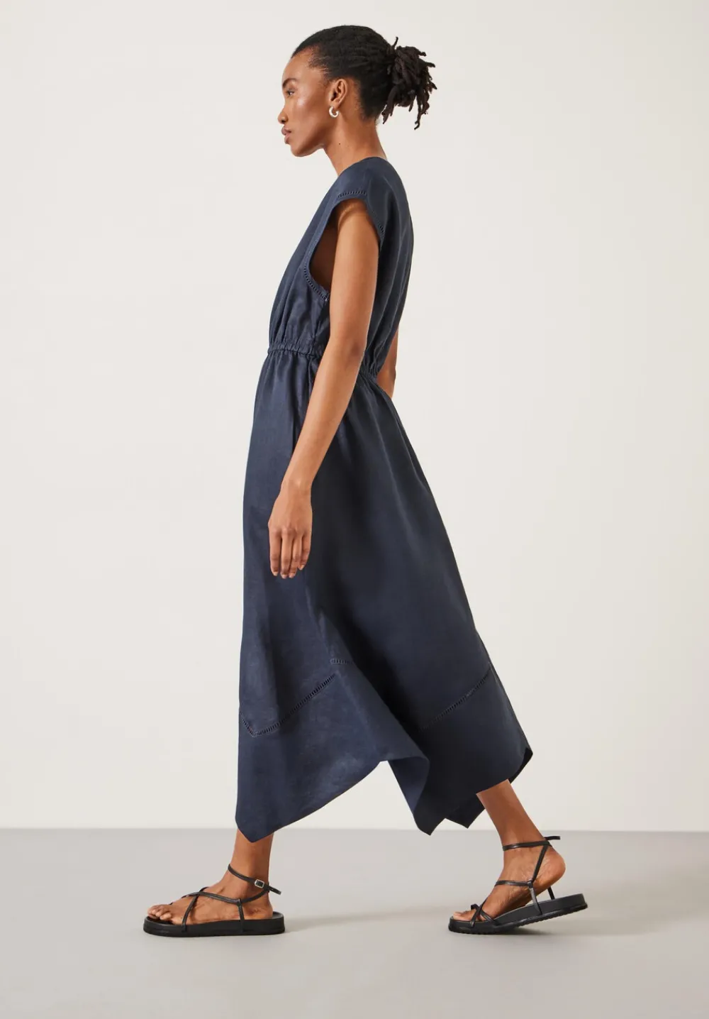 hush Dresses|Rudy Maxi Dress Midnight Navy