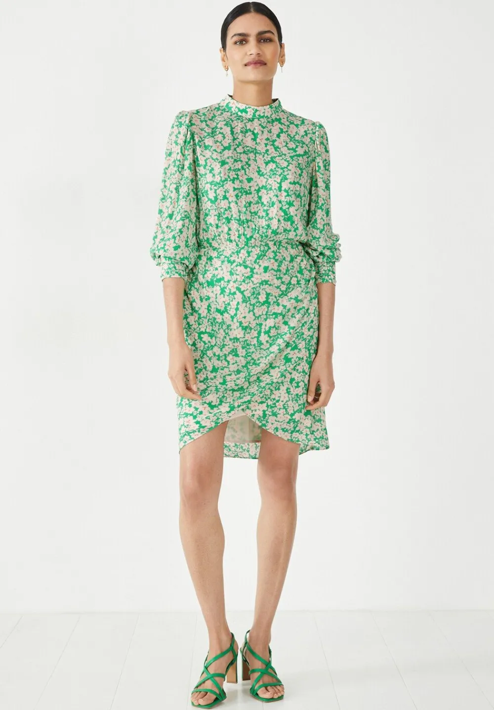hush Dresses|Sammy Mini Dress Meadow Ditsy Green