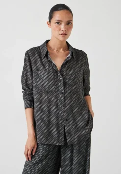 hush Shirts & Blouses|Sandra Printed Shirt Khaki Geometric Star Print
