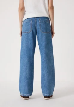 hush Jeans|Saskia Straight Seamed Jeans Mid Blue