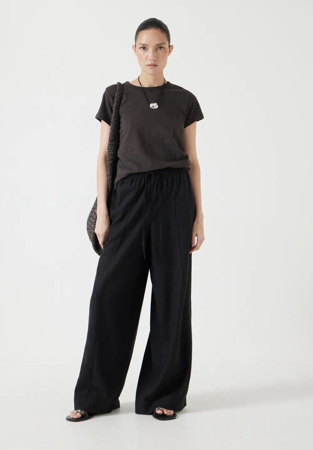 hush Tops & T-Shirts|Slim Fit Slub Cotton Crew Neck T-Shirt Chocolate