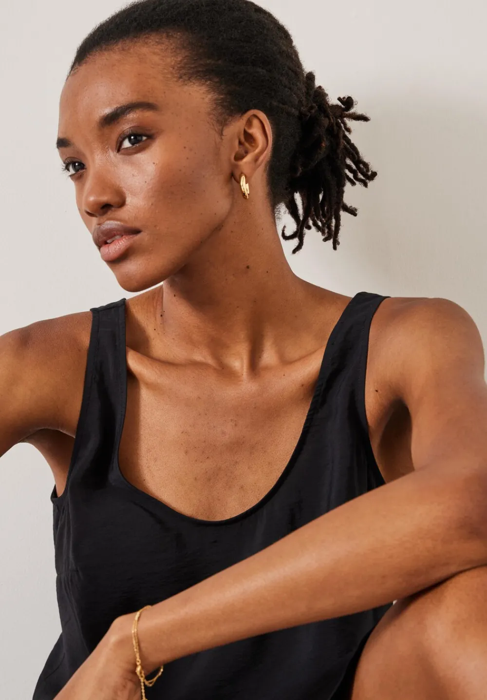 hush Dresses|Sophie Air Flow Scoop Neck Maxi Dress Black