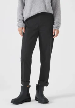 hush Trousers|Tanya Tapered Chino Washed Black