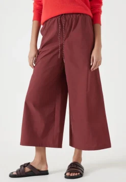 hush Trousers|Technical Melissa Wide Leg Cropped Trousers Oxblood Red