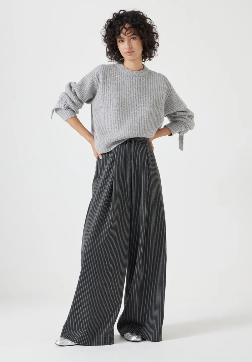 hush Jumpers & Cardigans|Tie and Buckle Detail Textured Knitted Jumper Grey Marl