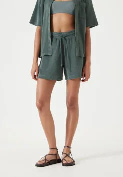 hush Shorts|Towelling Shorts Sage Green