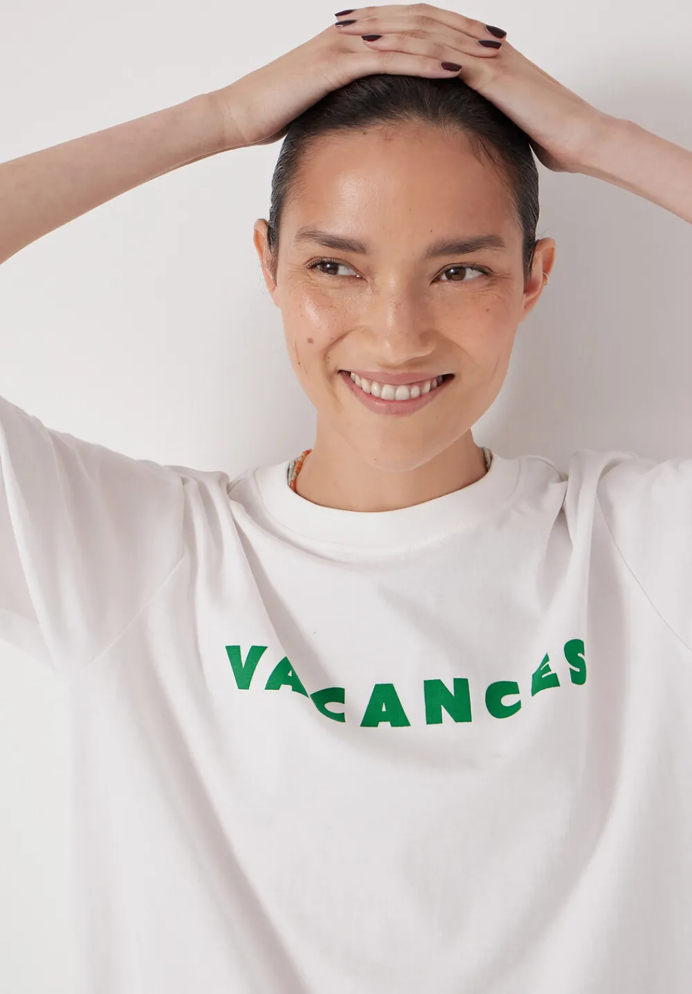 hush Tops & T-Shirts|Vacances Graphic Cotton T-Shirt White