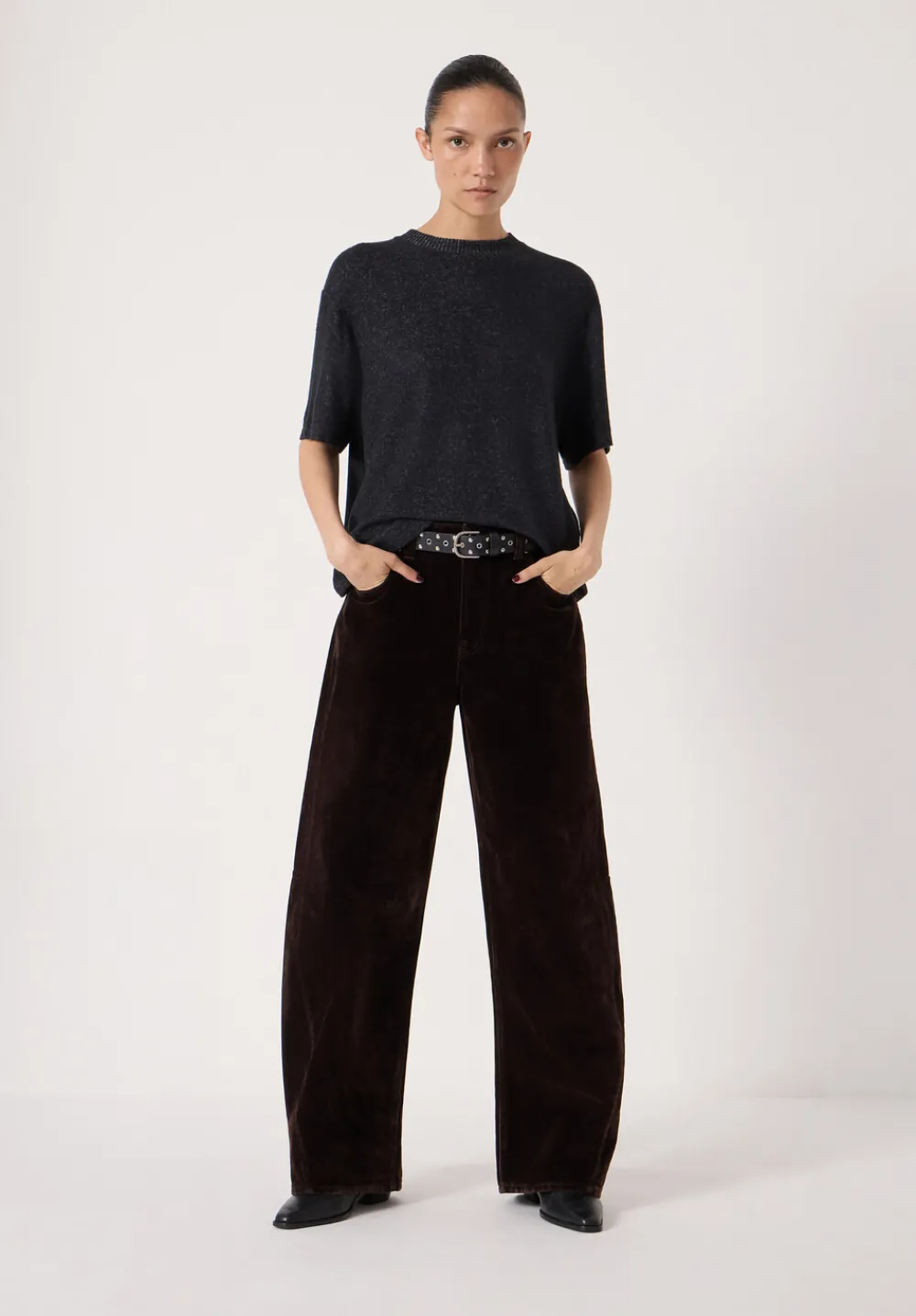 hush Jeans|Velvet Cropped Bree Barrel Leg Jeans Dark Brown